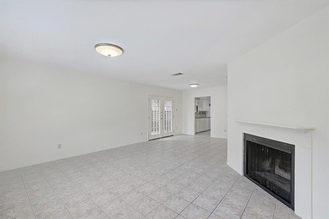 Building Photo - 1506 Pease Rd