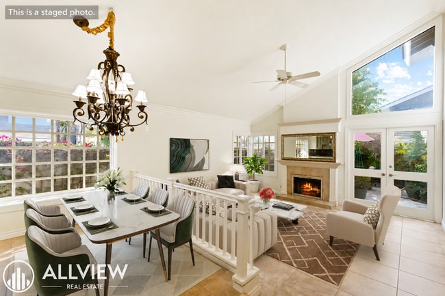Photo - Elegant 3 Bed 2 Bath Home Available in the Heart of Woodbridge!