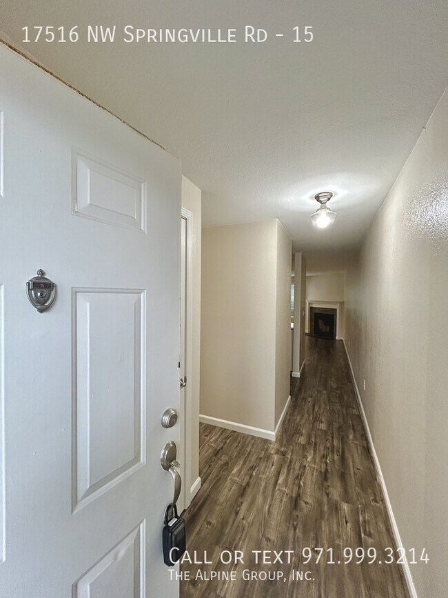 Foto del edificio - 17516 NW Springville Rd