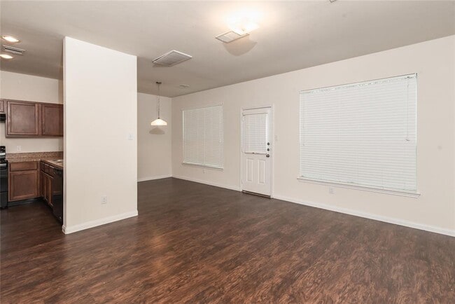 Building Photo - 14706 Jennys Park Pl