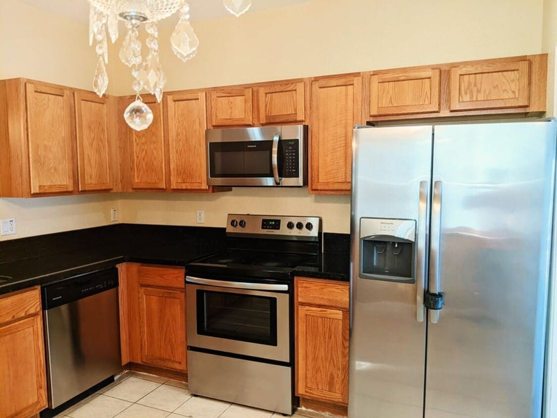 Photo - 2226 Oakmont Drive