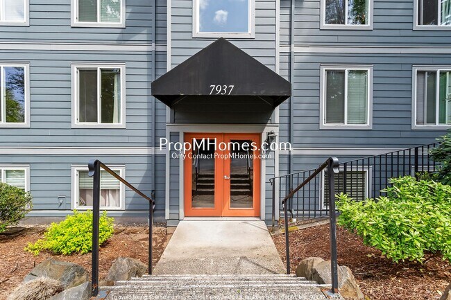 Foto del edificio - Beautifully Updated Condo in Multnomah Vil...