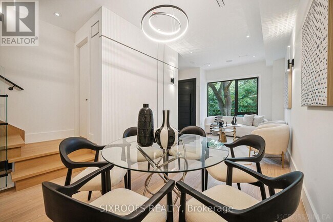 Photo du bâtiment - 44A ALCINA AVENUE