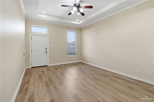 Foto del edificio - 15 Wellington Ave