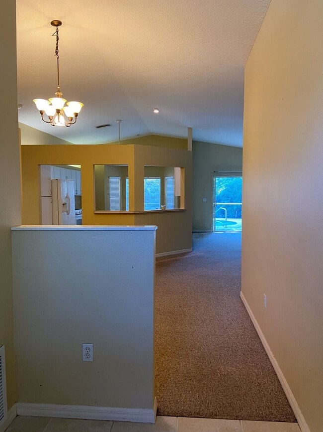Building Photo - 2509 6th Ct E