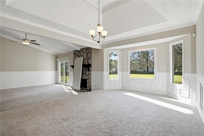 Building Photo - 161 Brookfield Dr