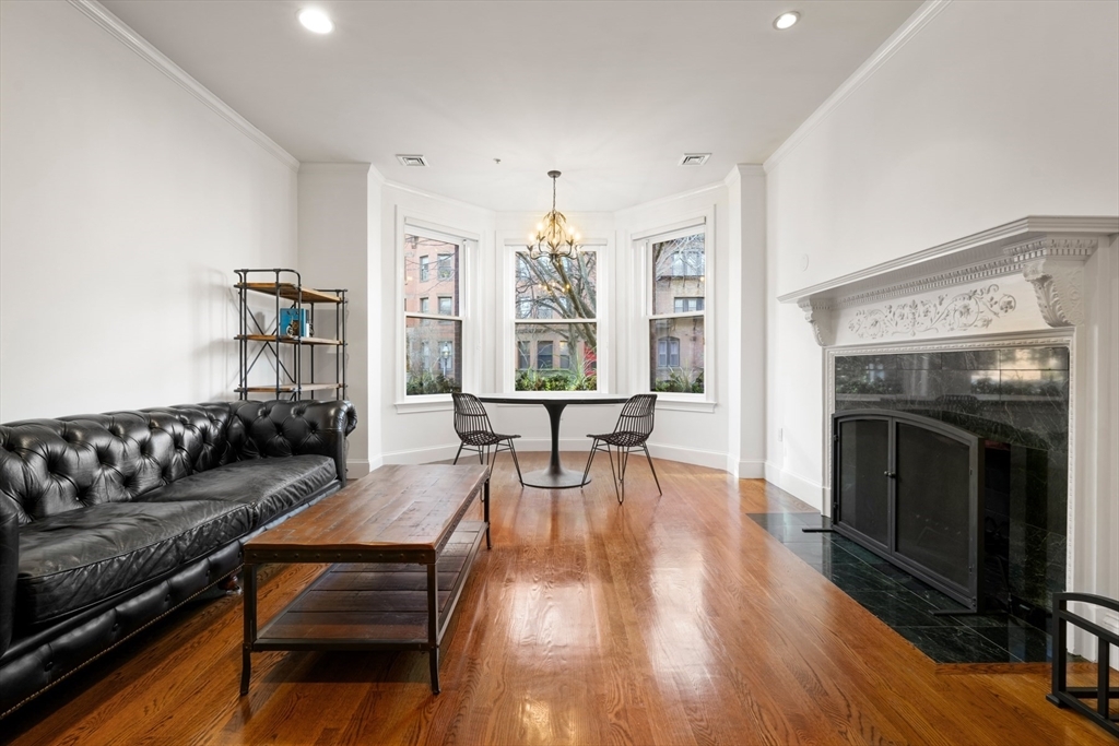 Foto principal - 402 Marlborough St