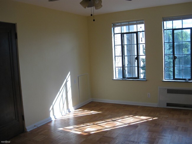 Foto del edificio - 518 Thompson St