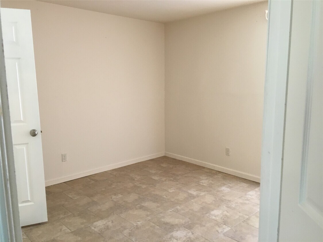 Foto principal - 10811 Sagecrest Ln