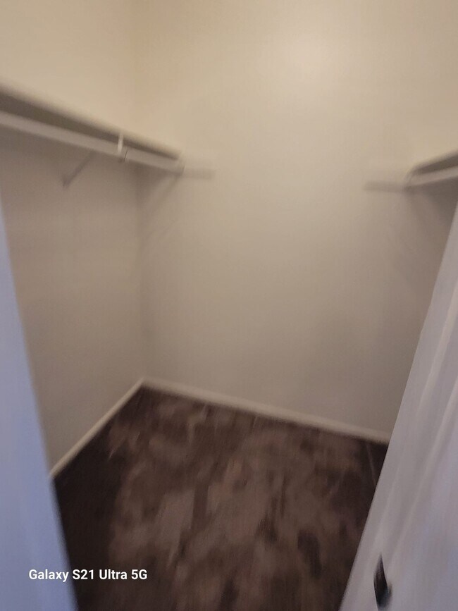 Foto del edificio - 13615 N 24th Ave