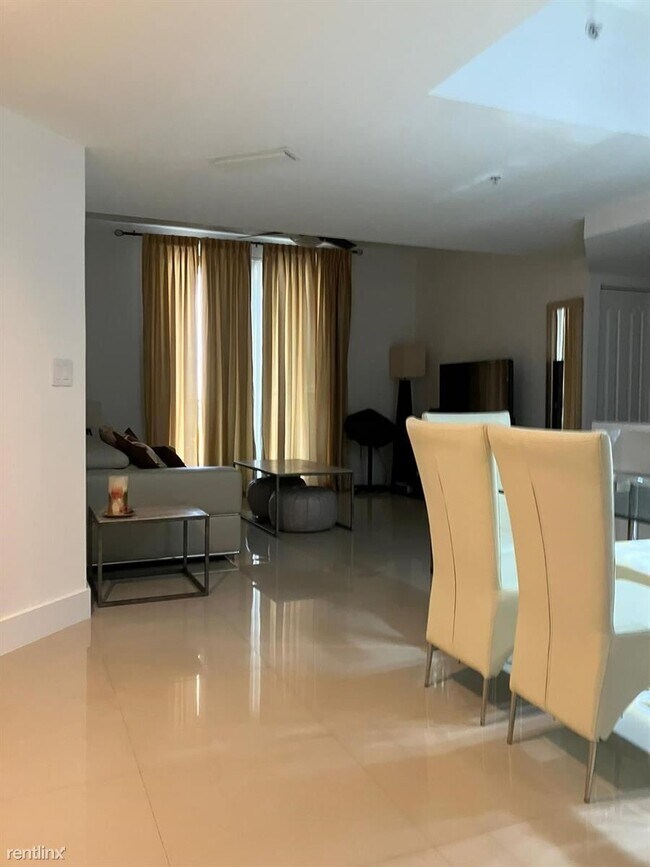 Building Photo - 2 br, 2 bath Condo - 100 N Federal Hwy # P...