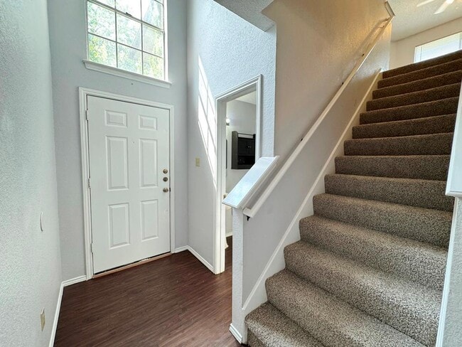Foto del edificio - 14009 Maricella Ln