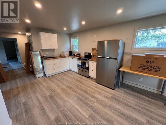Building Photo - 1654 Martindale St