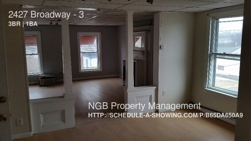 Primary Photo - 2427 Broadway