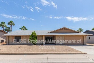 Building Photo - 301 E Angela Dr