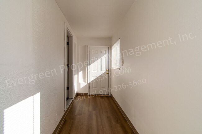 Foto del edificio - 161 S Lincoln Ave