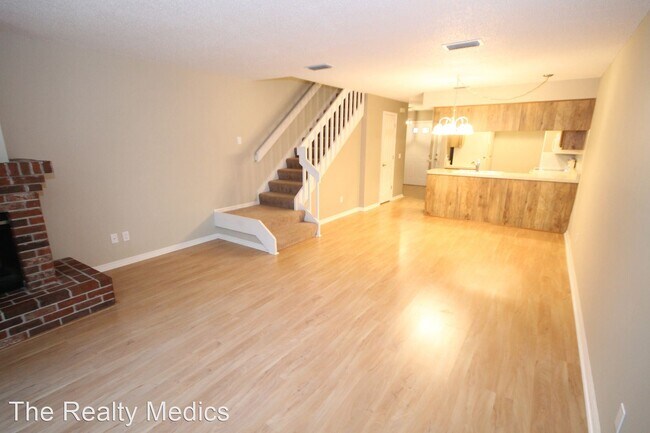 Foto del edificio - 2 br, 2 bath House - 5167 Lazy Oaks Dr