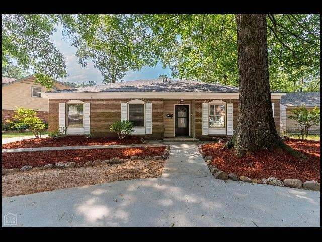 Building Photo - 6809 Canna Rd