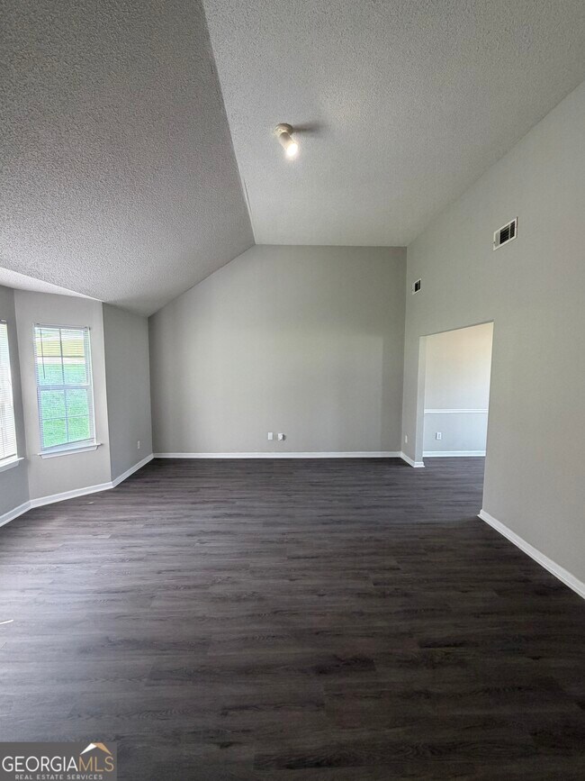 Foto del edificio - 10744 Misty Meadows Ct