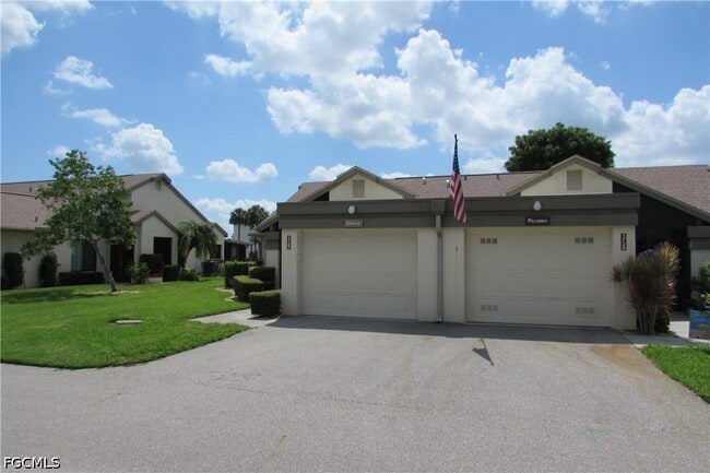Building Photo - 1727 Bent Tree Cir