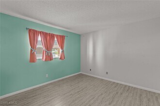 Building Photo - 304 Tudor Dr