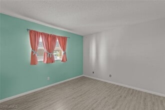 Building Photo - 304 Tudor Dr