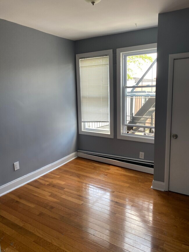 Building Photo - 200 Clinton Ave