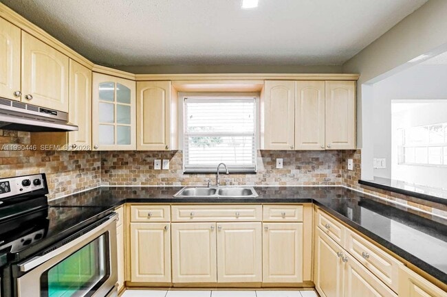 Foto del edificio - 10310 SW 4th St