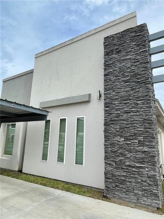 Building Photo - 36 36th St