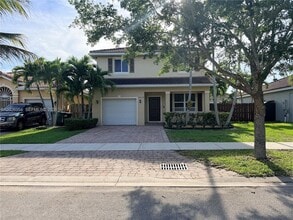 Building Photo - 28504 SW 130th Ave
