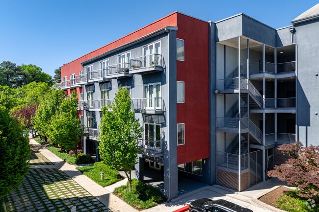Building Photo - Optimist Lofts