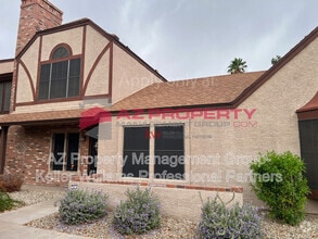 Building Photo - 8111 W Wacker Rd