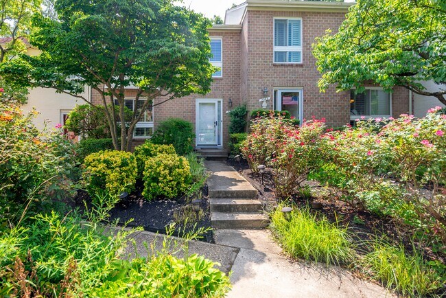 Foto del edificio - 7261 Dockside Ln