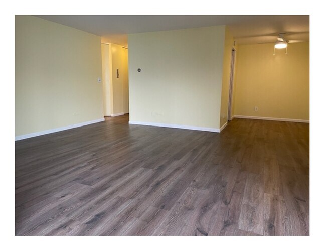 Partial LR/DR - 8200 E Jefferson Ave
