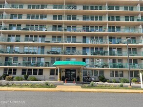 Building Photo - 480 Ocean Ave N