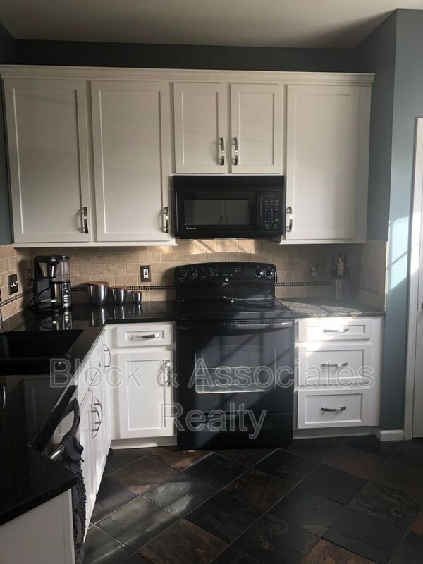 Foto del edificio - 603 Knightsborough Way