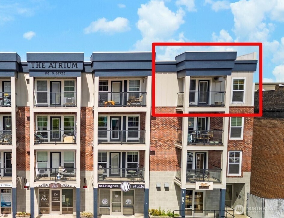 Foto principal - 1031 N State St