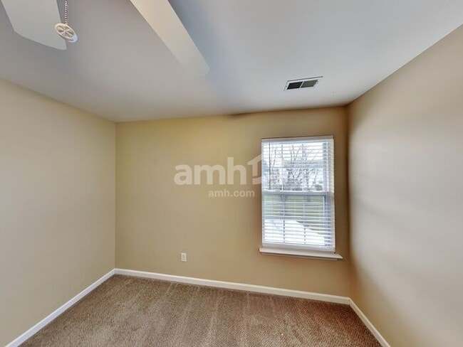 Building Photo - 134 Sumner Meadows Ln