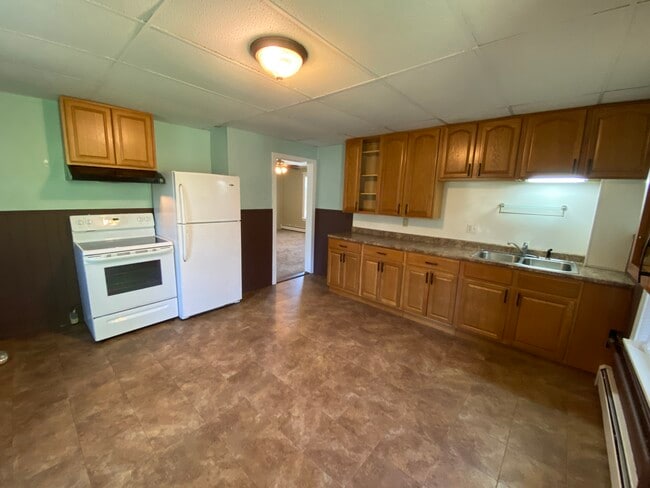Building Photo - 25 Cohasse St