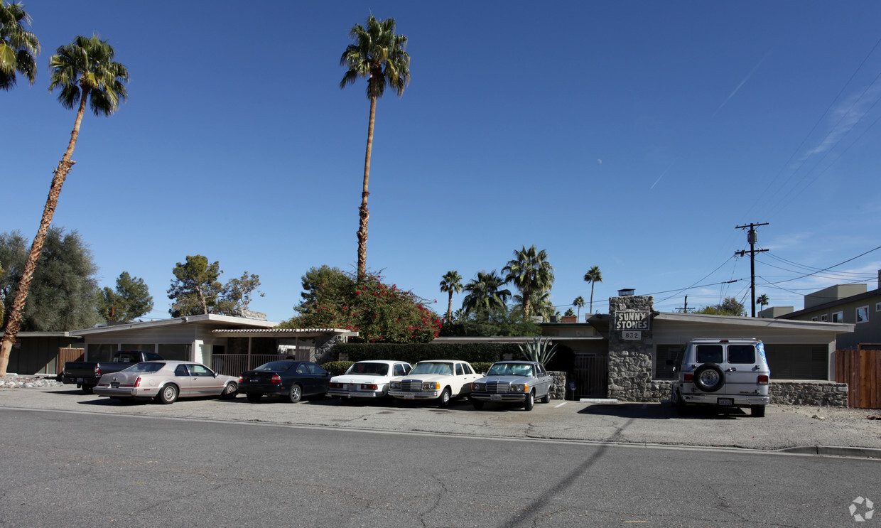 Sunny Stones Apartments - Apartments in Palm Springs, CA | Apartments.com