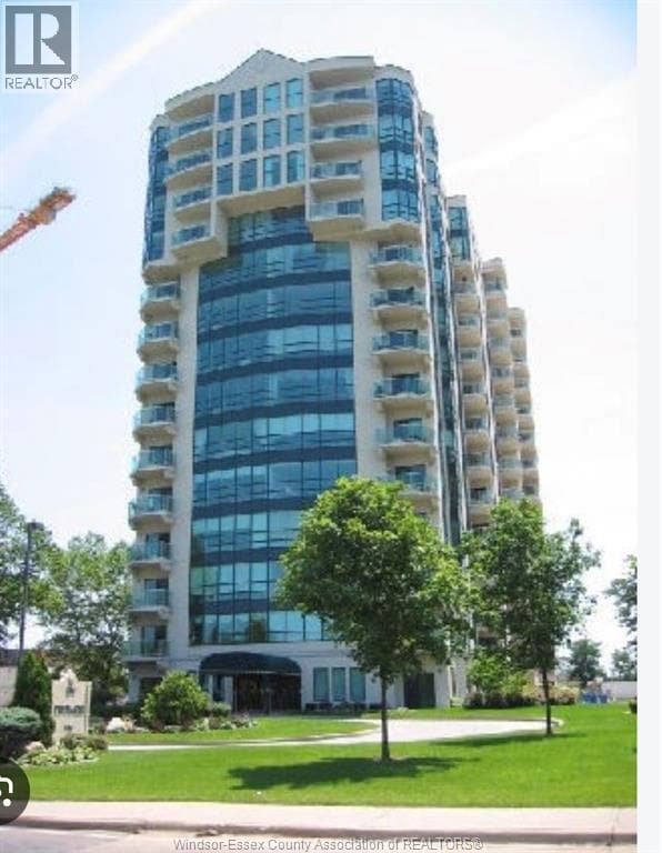 Building Photo - 4789 Riverside Dr E
