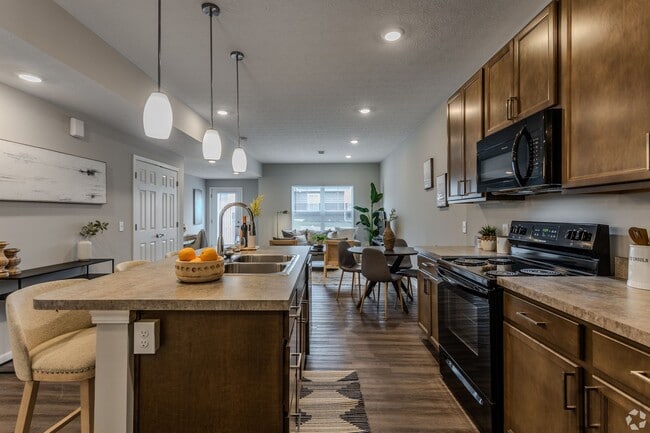 Interior Photo - Ravines at Taylor