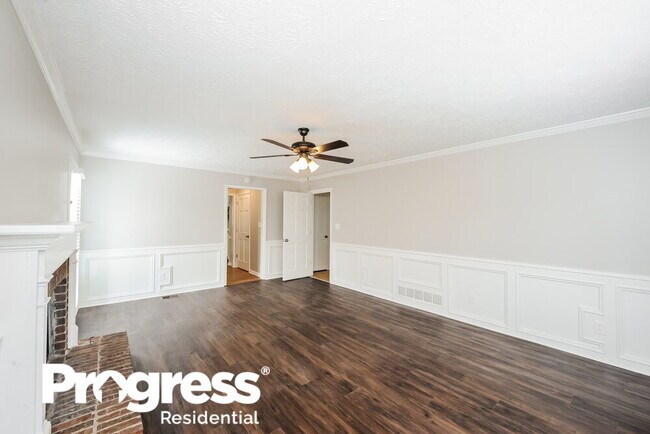 Foto del edificio - 4849 Willow Creek Dr