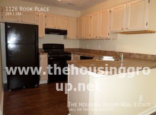 Building Photo - Woodstock Home - Just Listed