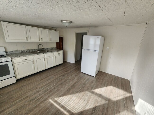 Foto del edificio - 1122 Larchmont Ave