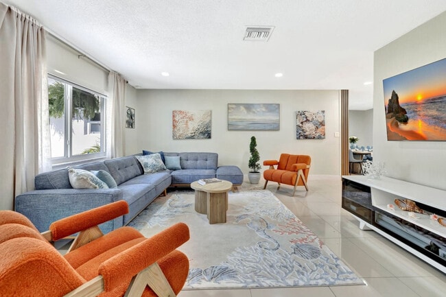 Foto del edificio - 391 NW 35th Ct