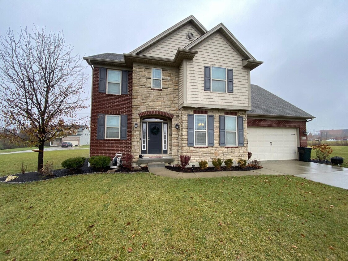 4950 Samantha Ct, Liberty Township, OH 45011 House Rental in Liberty