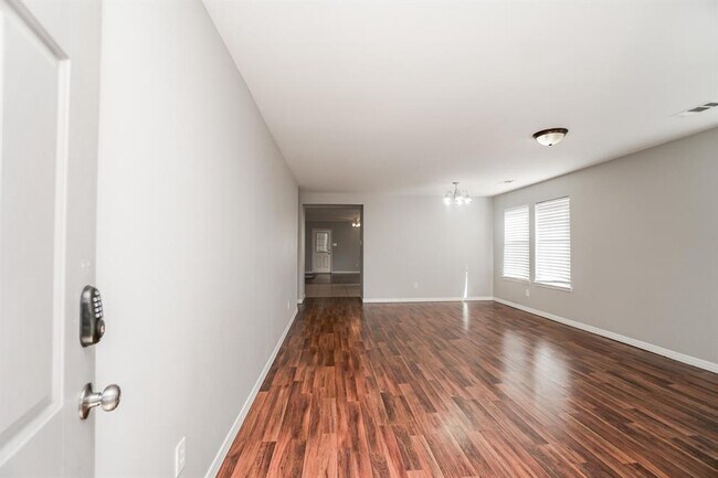 Building Photo - 12298 Peak Cir