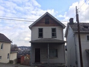Building Photo - 409 Kline Ave