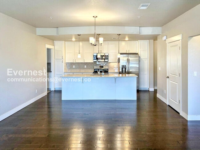 Building Photo - 2750 Illinois Dr